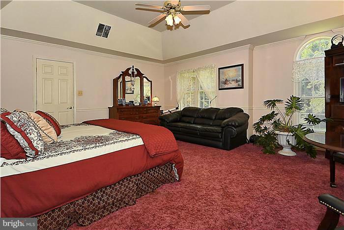 FRIENDSHIP ESTATES - Residential