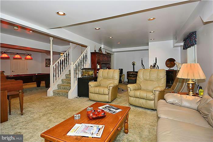 FRIENDSHIP ESTATES - Residential