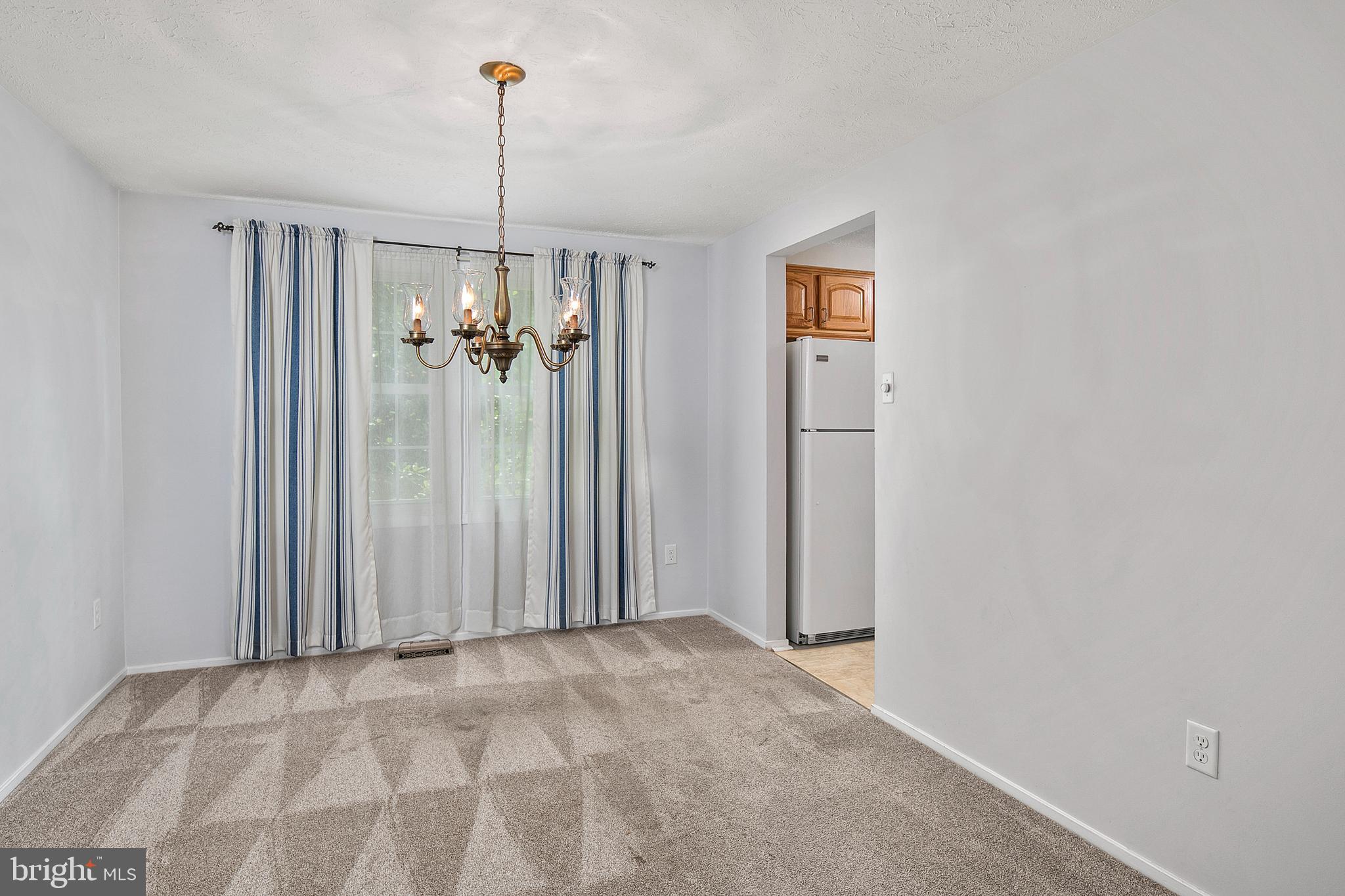 VILLAGE OF OWEN BROWN - Residential