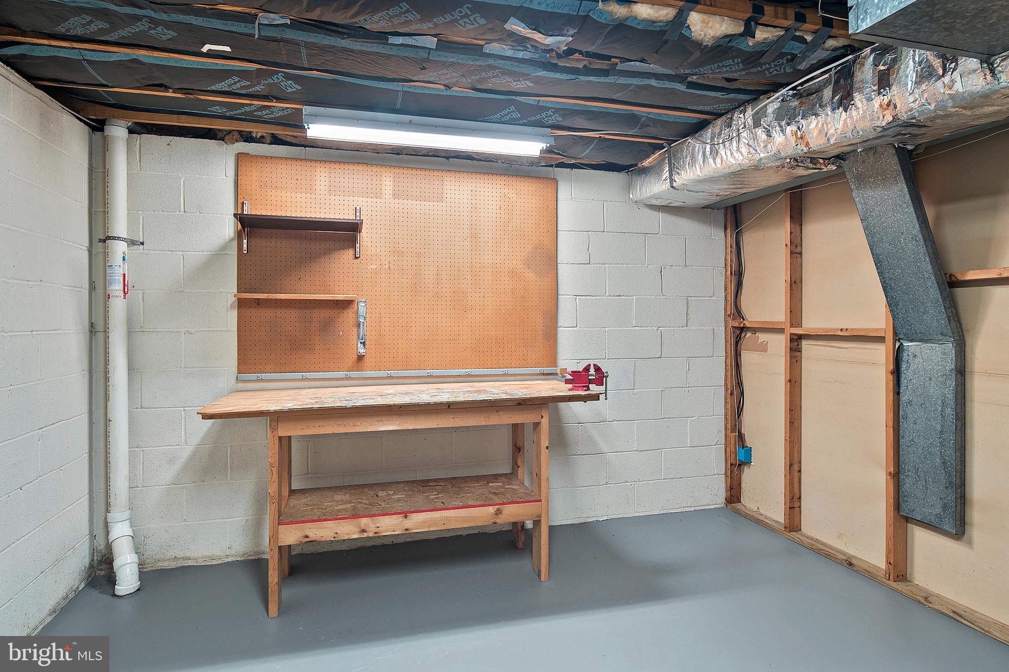 VILLAGE OF OWEN BROWN - Residential