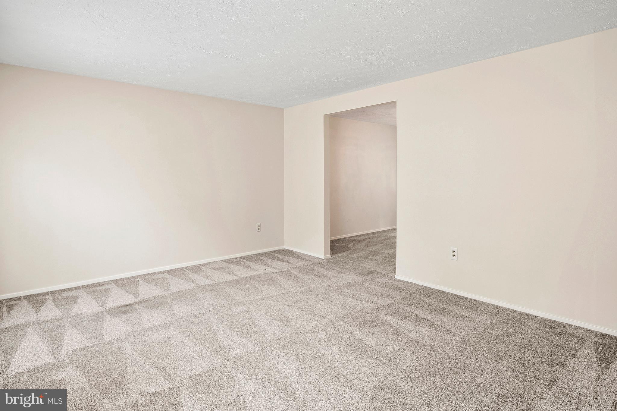 VILLAGE OF OWEN BROWN - Residential