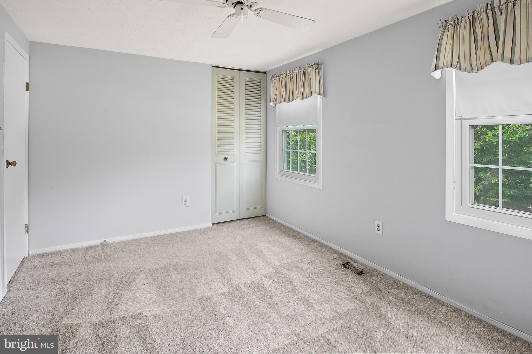 VILLAGE OF OWEN BROWN - Residential