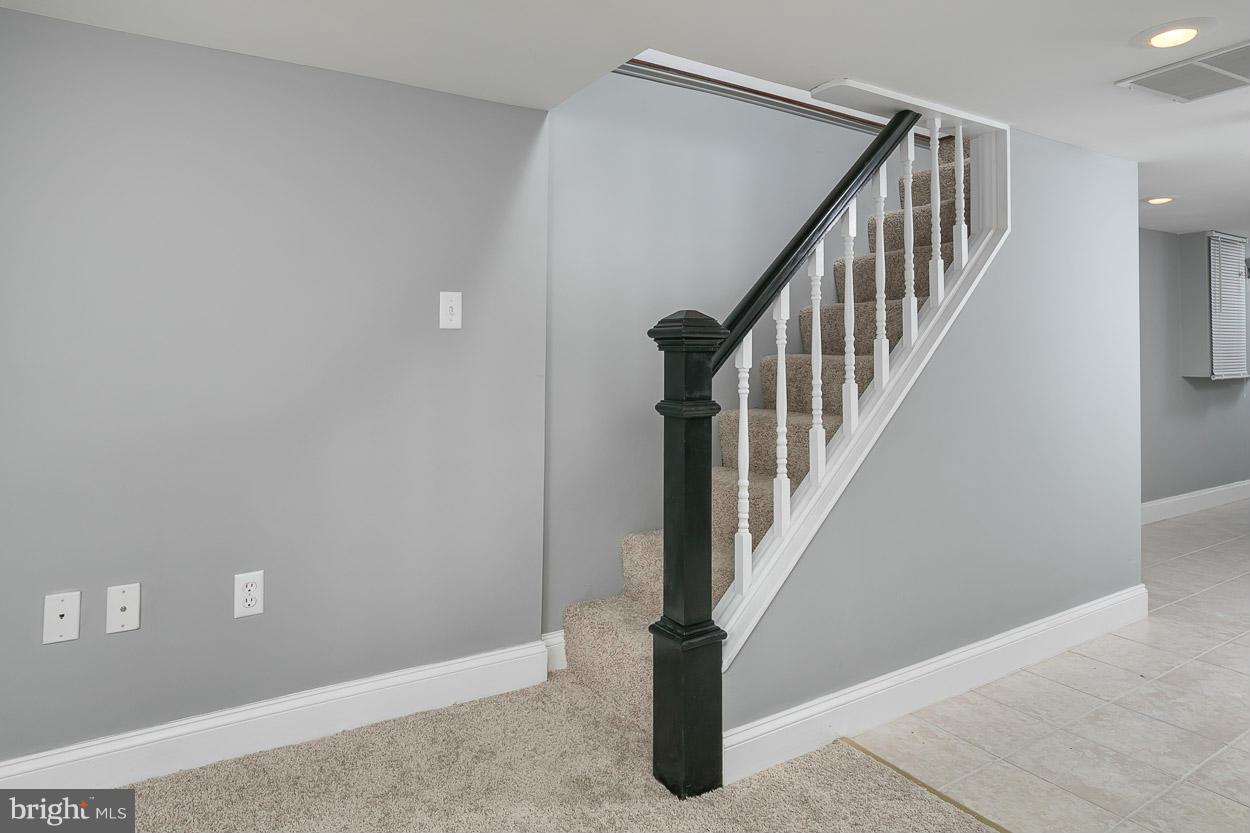 HIGHLANDTOWN - Residential