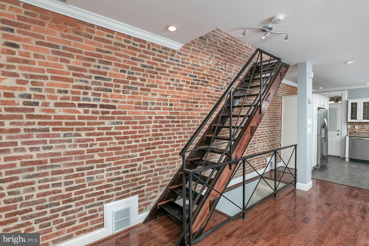 HIGHLANDTOWN - Residential