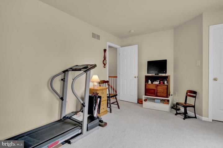 THOMAS GARDENS - Residential