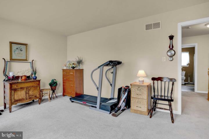 THOMAS GARDENS - Residential