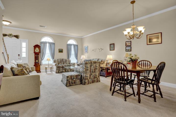 THOMAS GARDENS - Residential