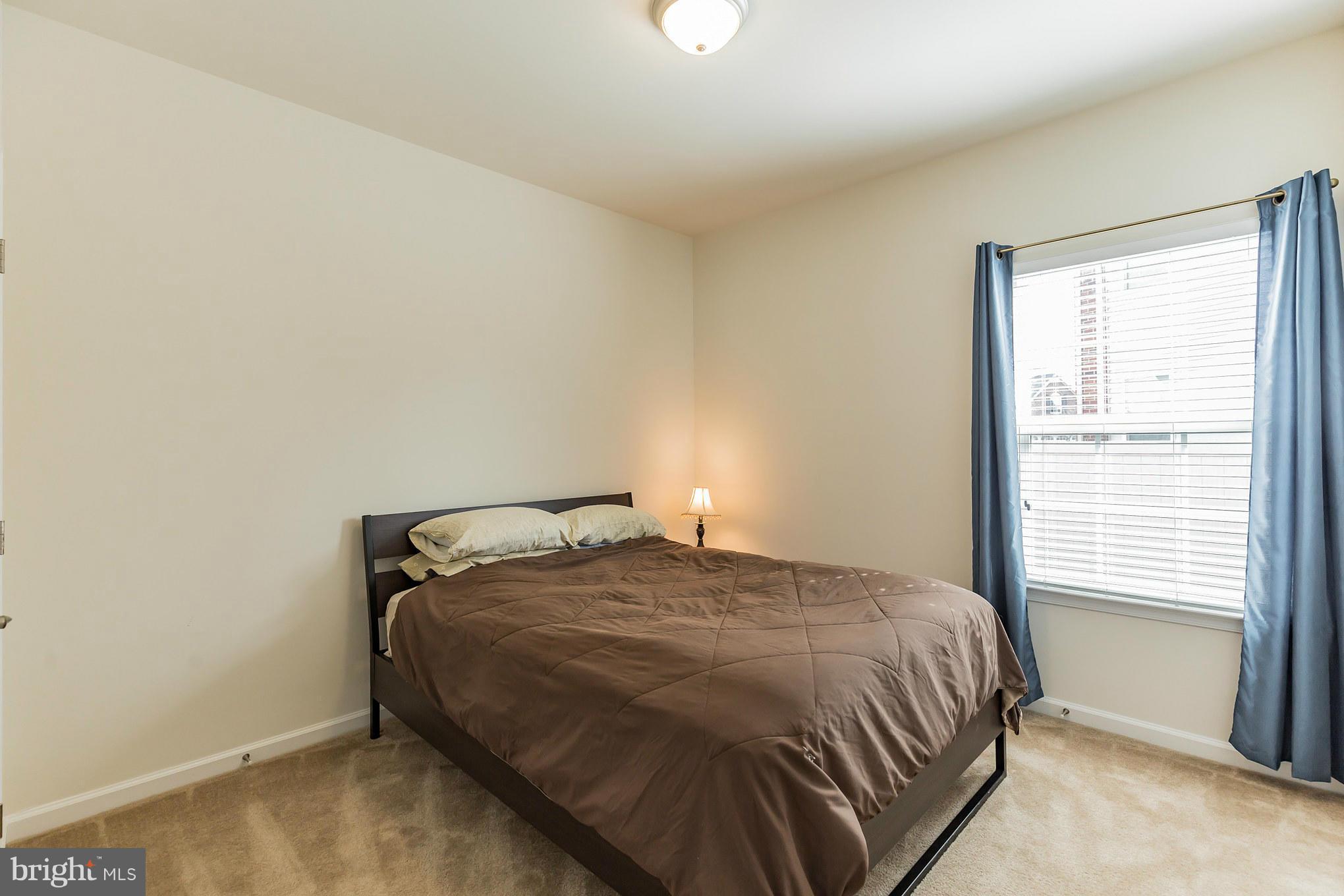 AUTUMN HILLS - Residential