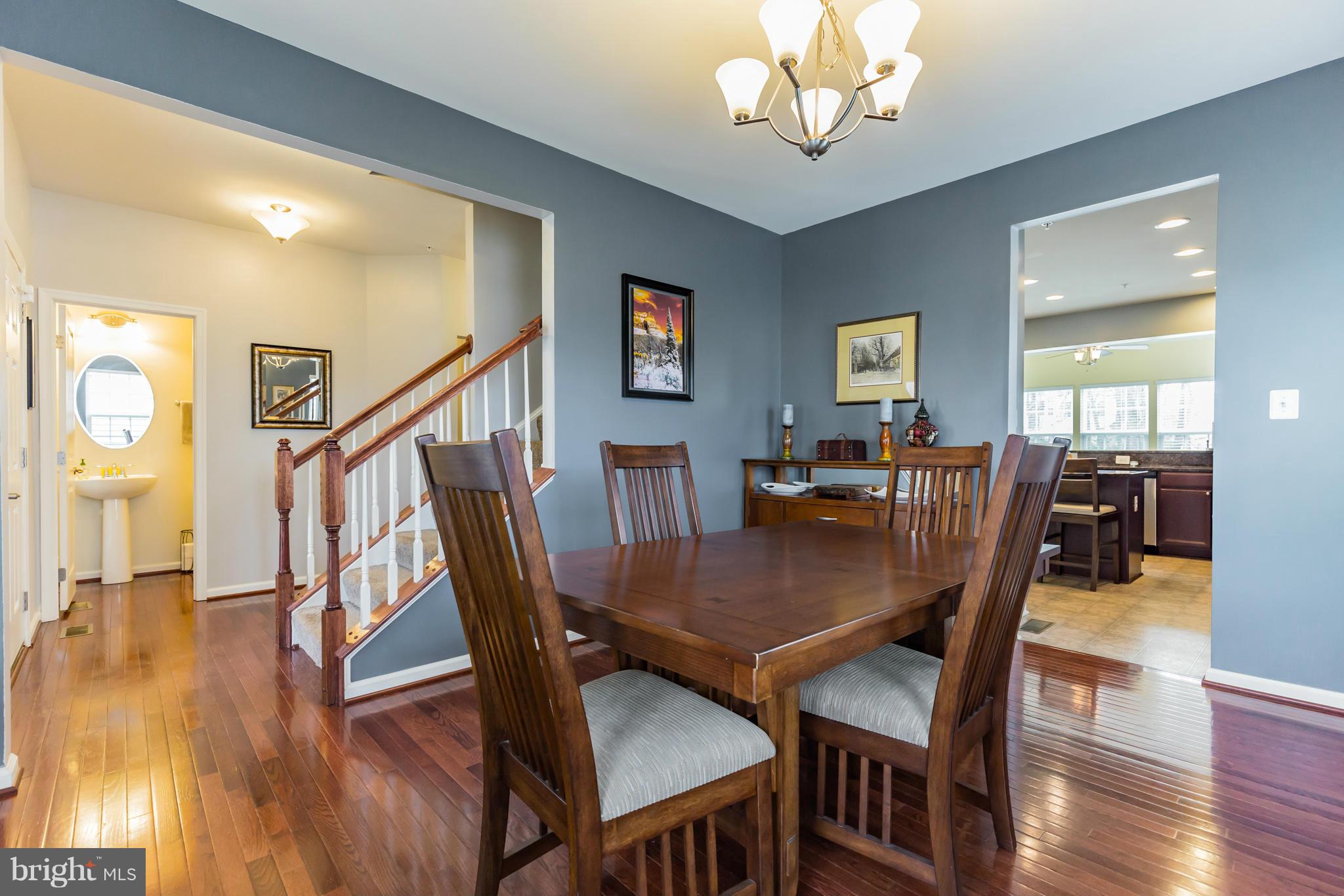 AUTUMN HILLS - Residential