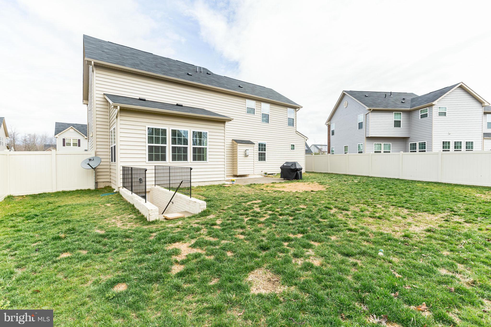 AUTUMN HILLS - Residential