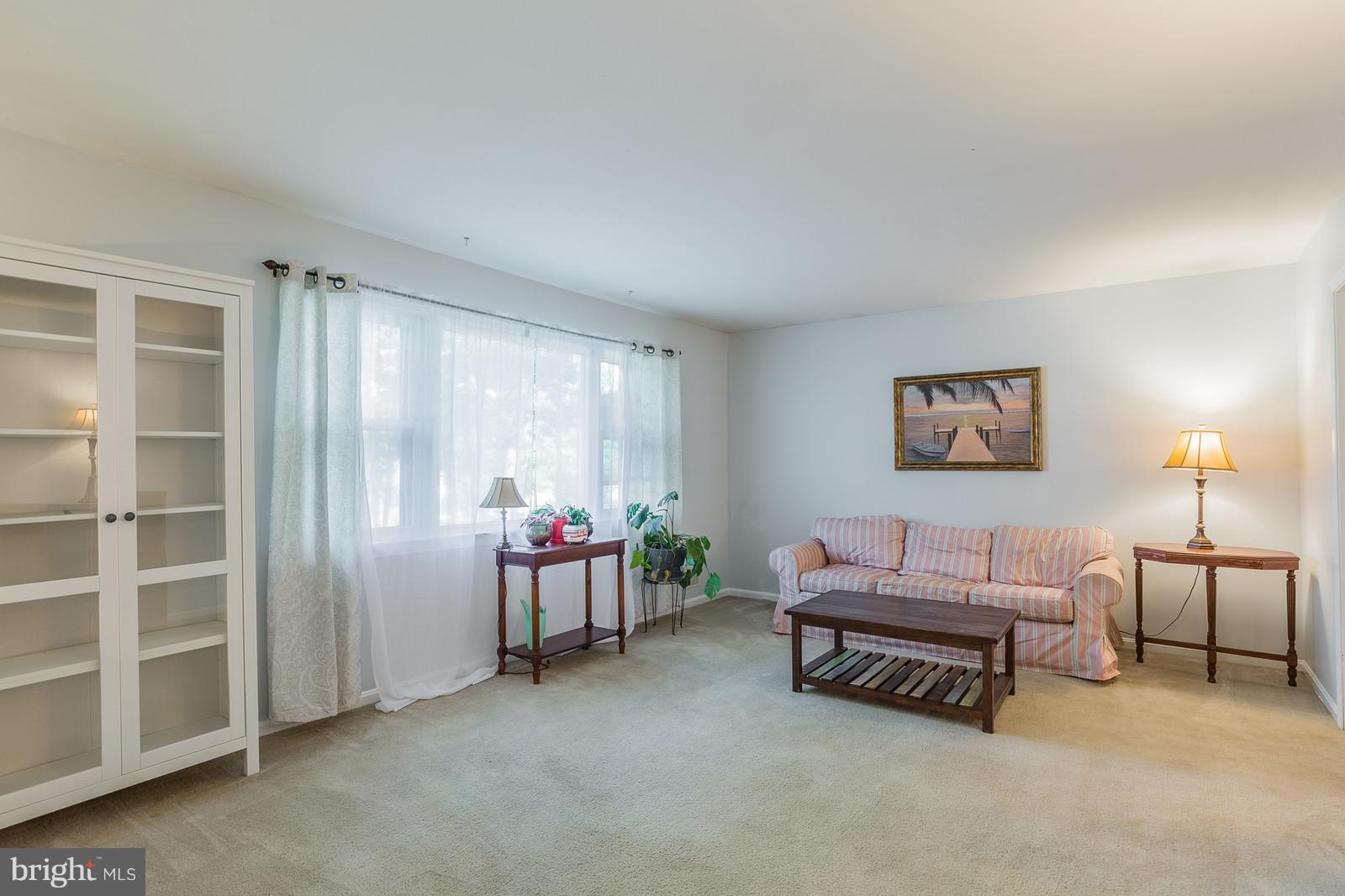 COUNTRY CLUB/LAKE MONTCLAIR - Residential