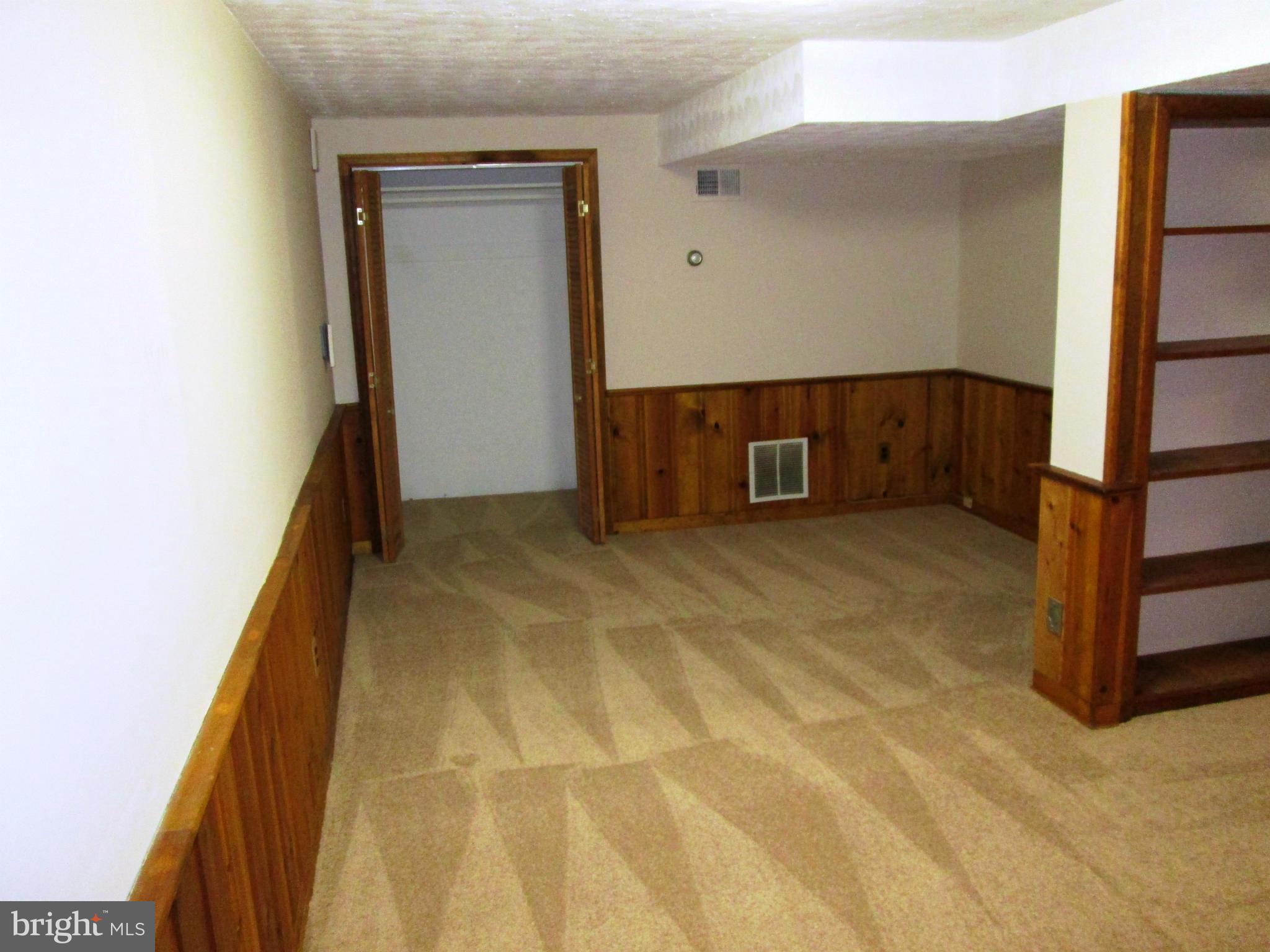 ROSE HILL FARMS - Residential