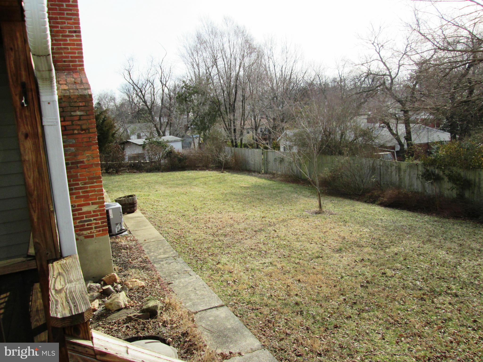 ROSE HILL FARMS - Residential