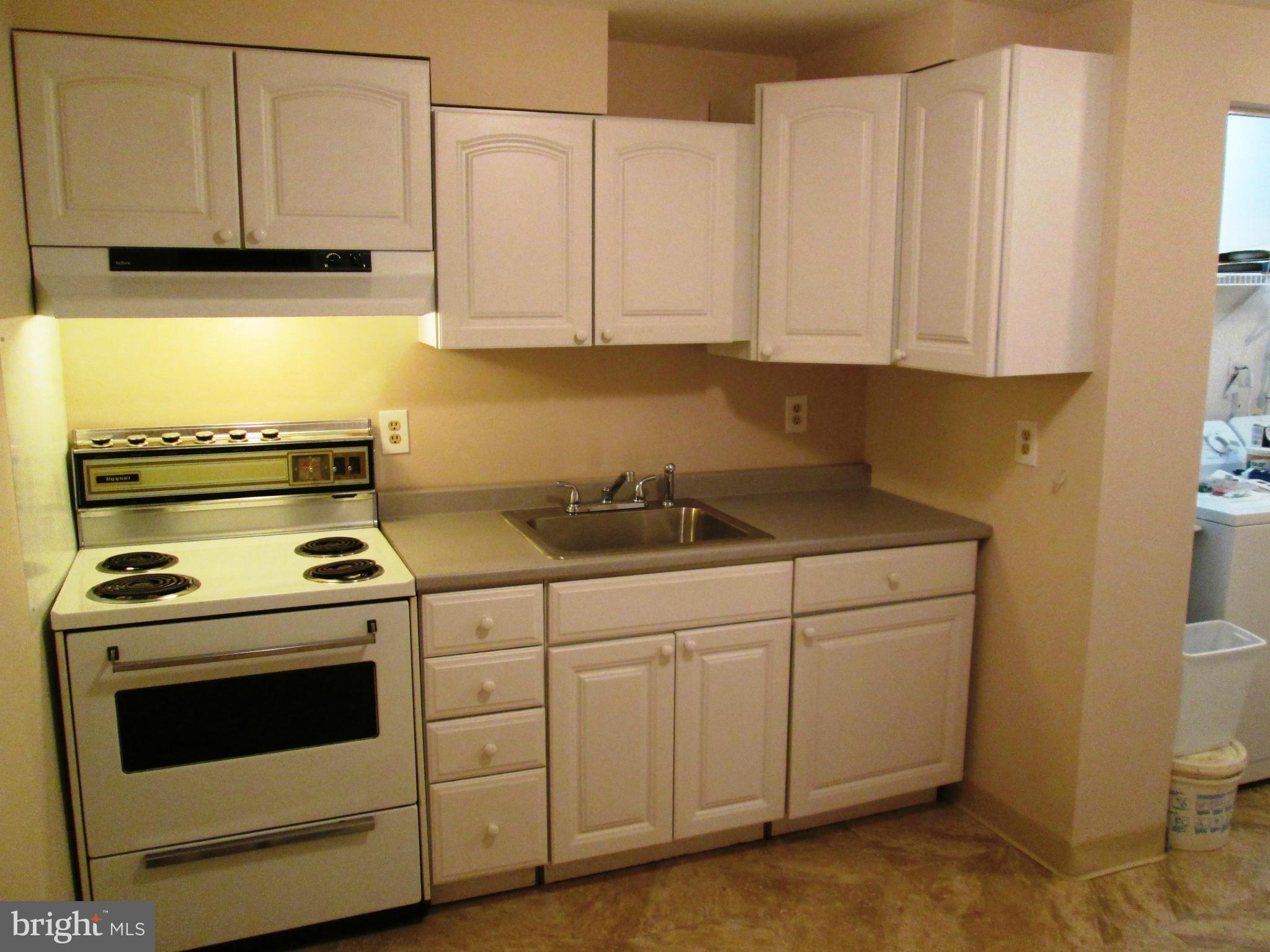 ROSE HILL FARMS - Residential