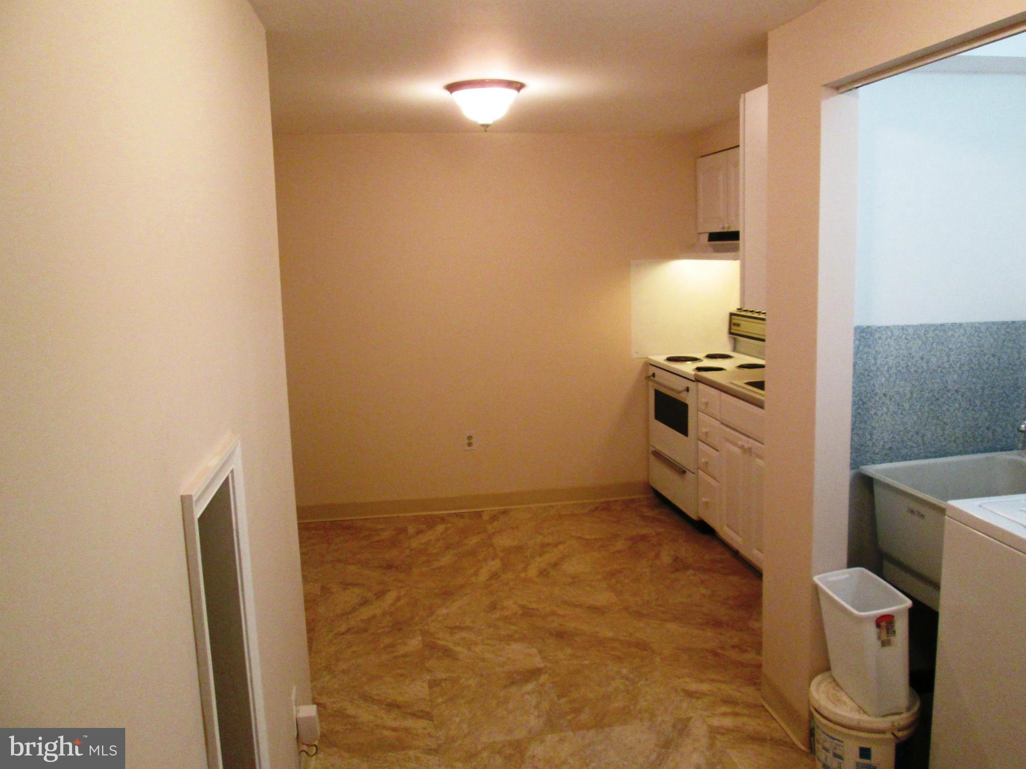 ROSE HILL FARMS - Residential