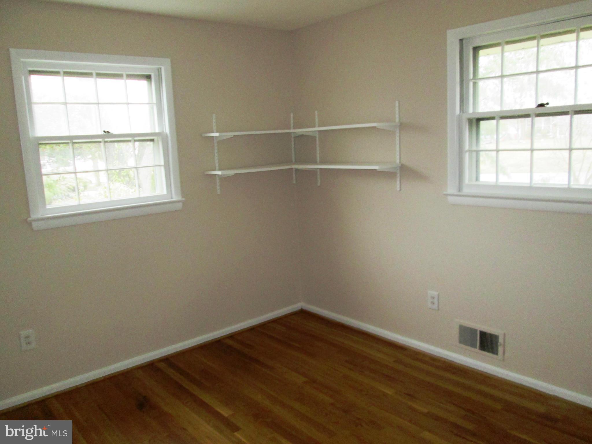 ROSE HILL FARMS - Residential