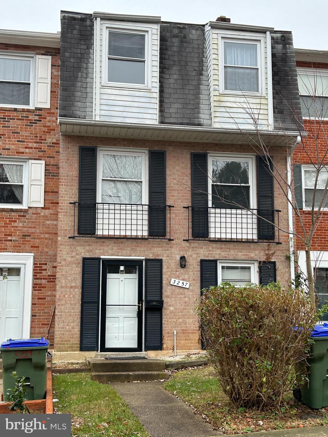 BIRCHDALE - Residential