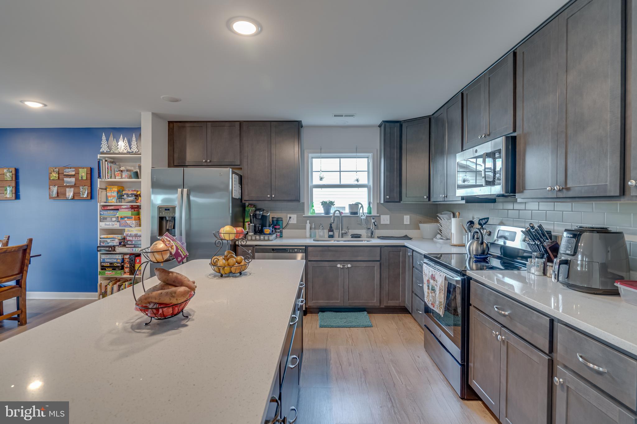 CARDINAL POINTE - Residential