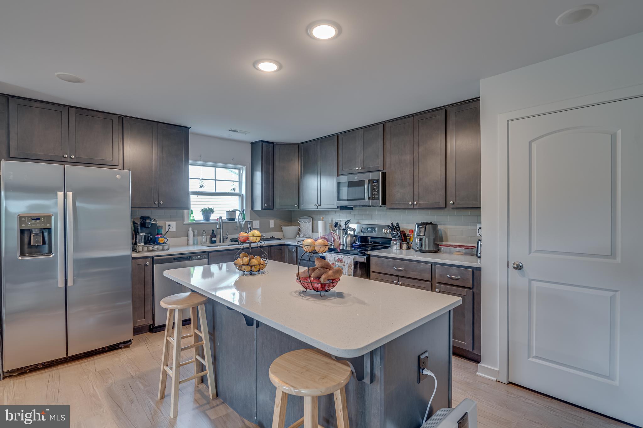 CARDINAL POINTE - Residential