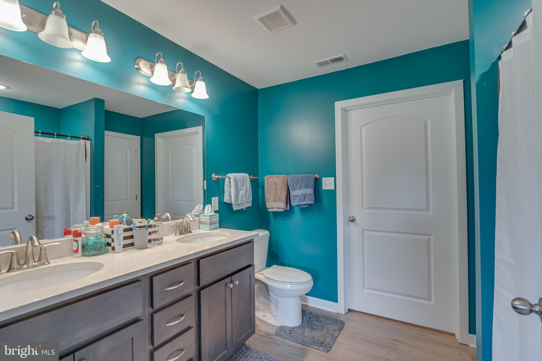 CARDINAL POINTE - Residential