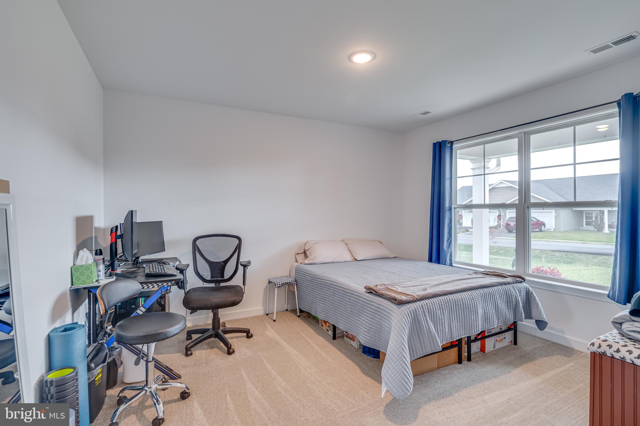 CARDINAL POINTE - Residential