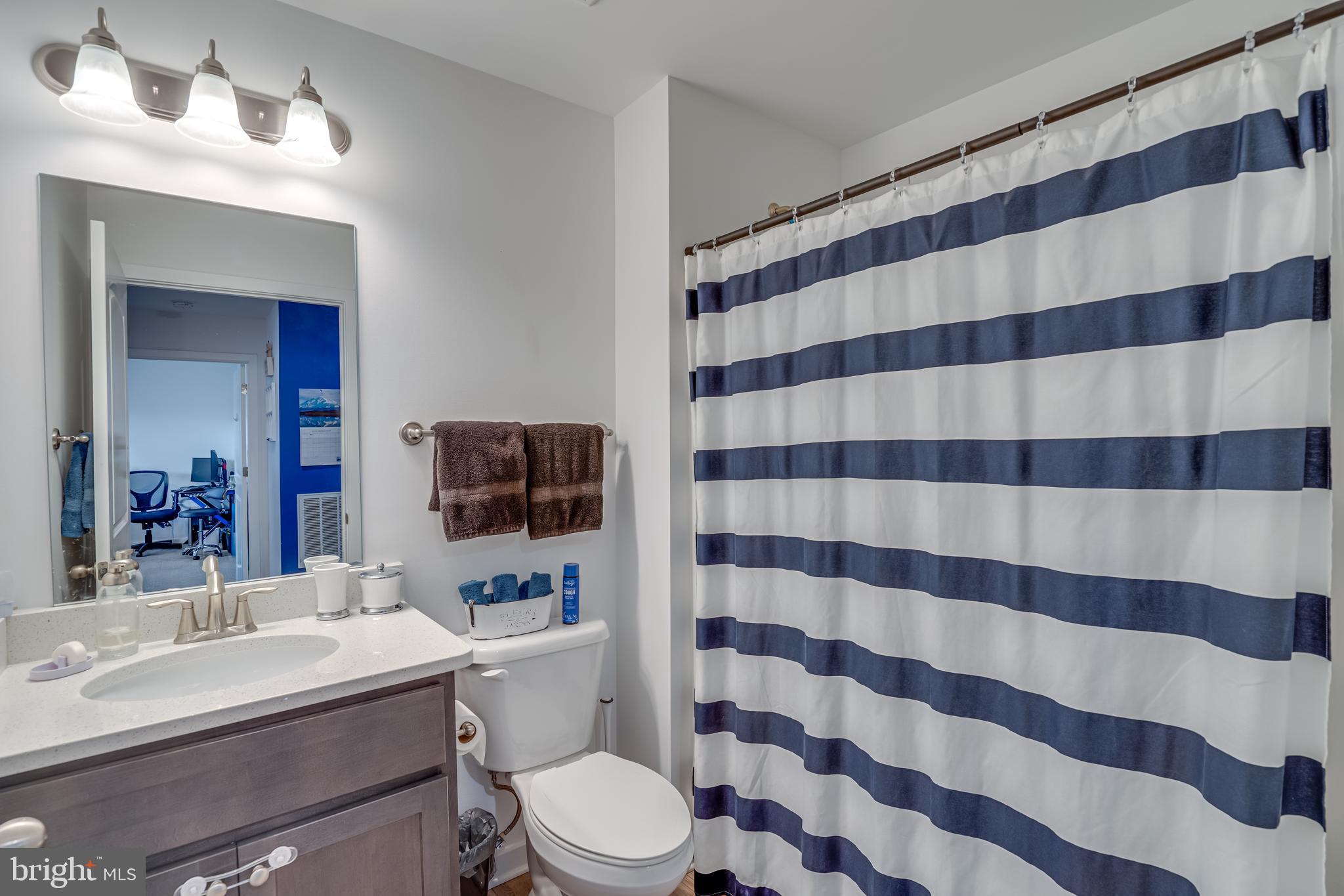 CARDINAL POINTE - Residential