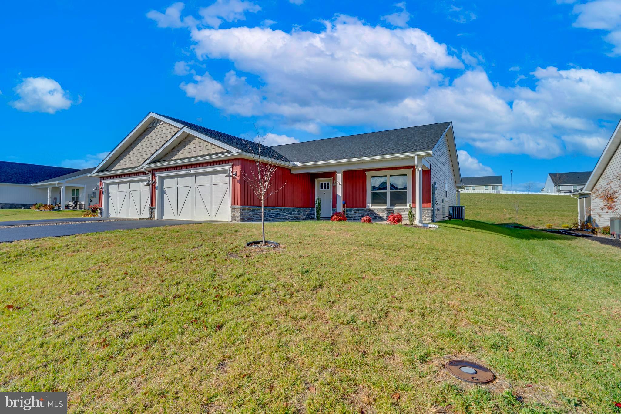 CARDINAL POINTE - Residential