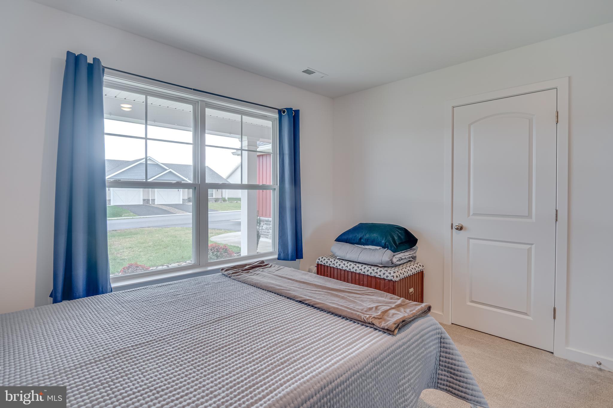 CARDINAL POINTE - Residential