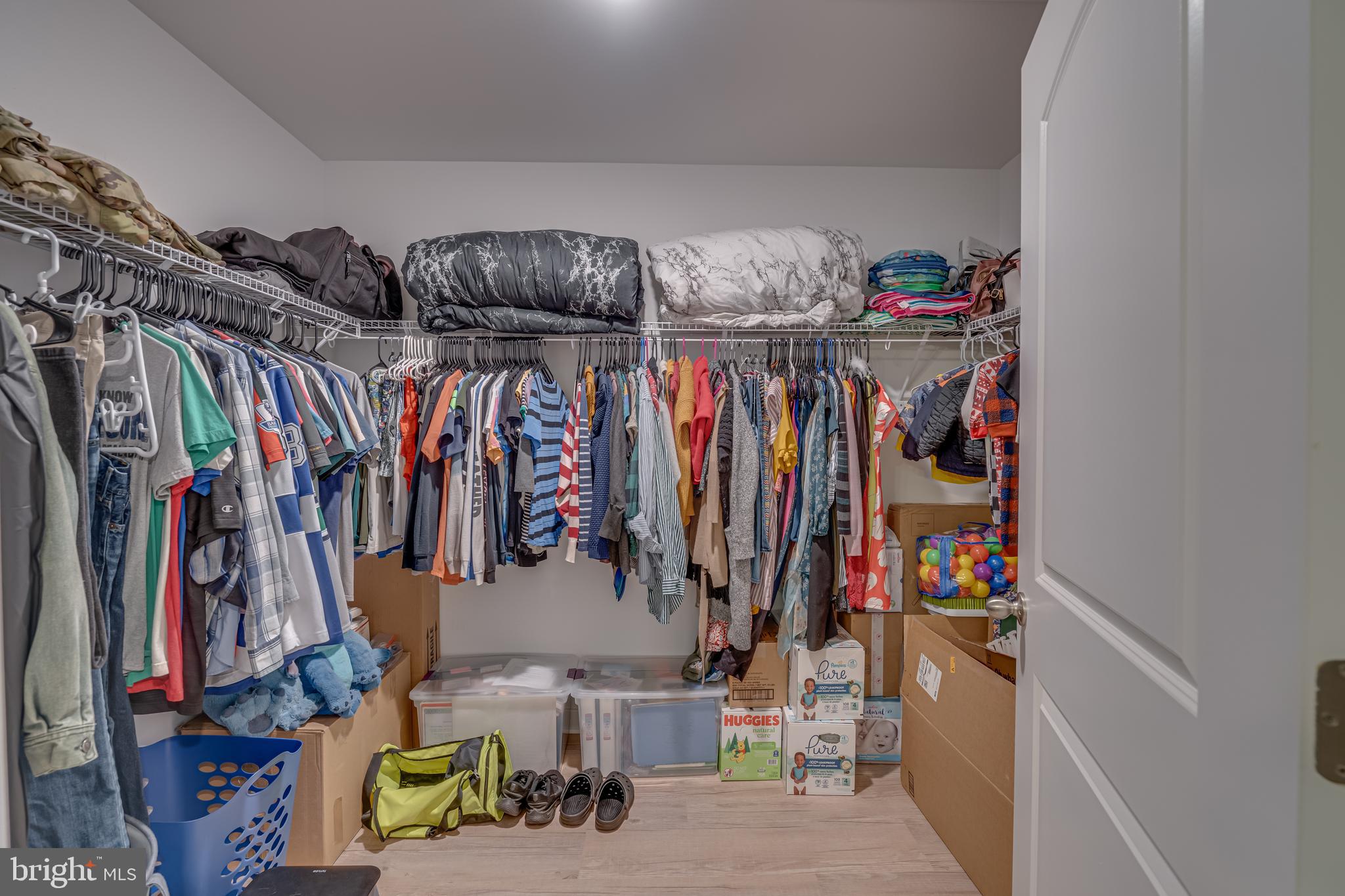 CARDINAL POINTE - Residential