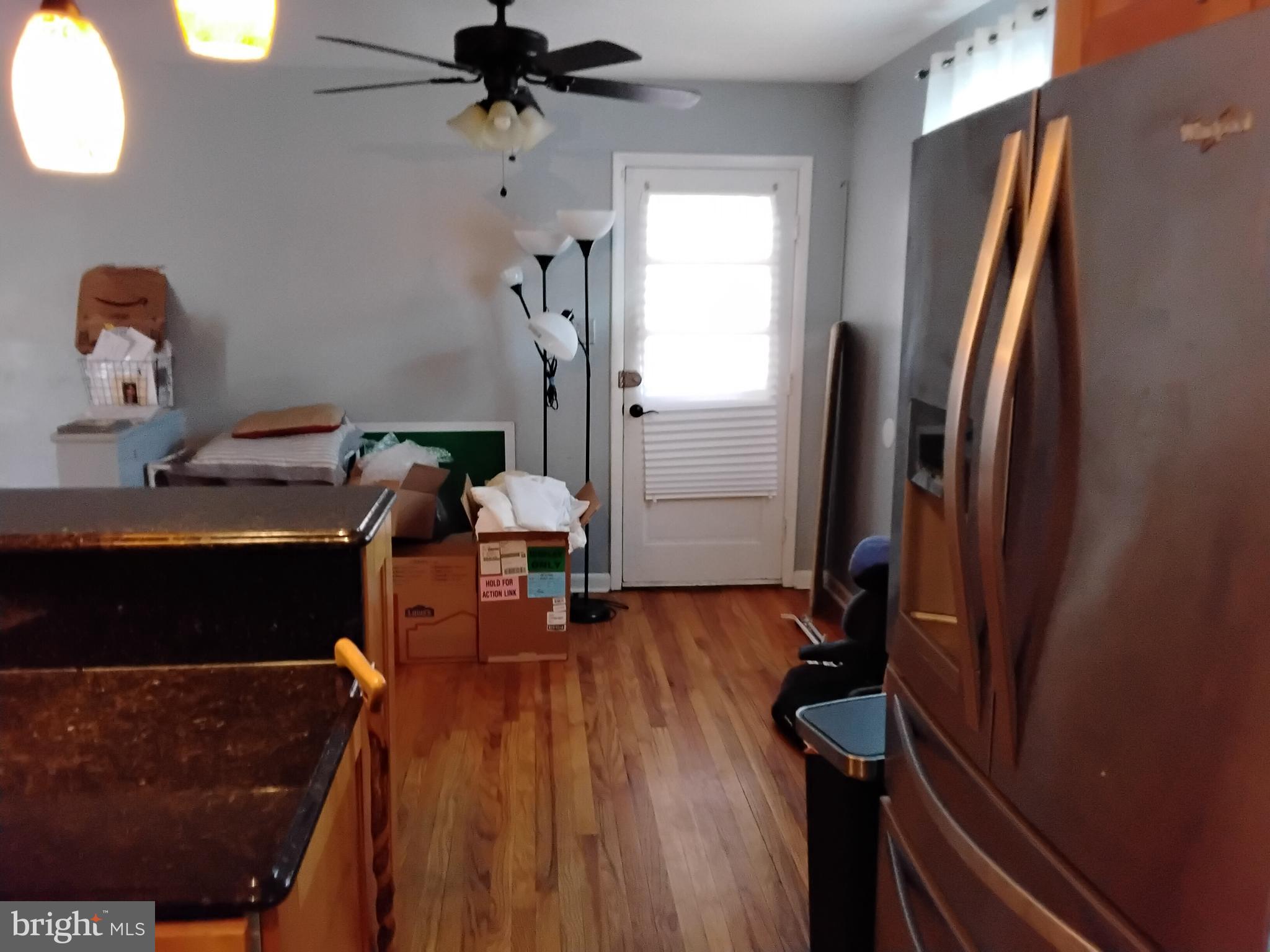 CRESTVIEW MANOR - Residential