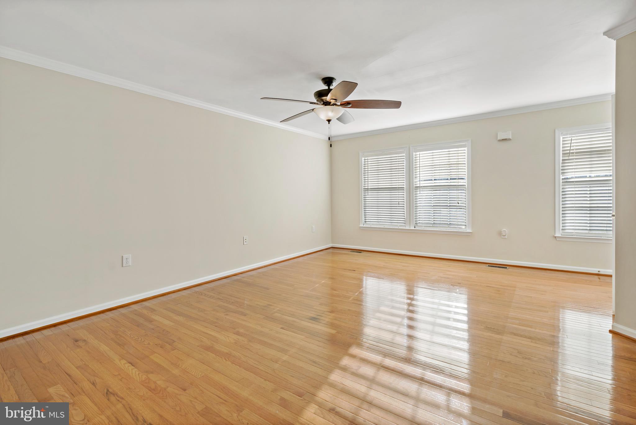 COUNTY GREEN - Residential Lease