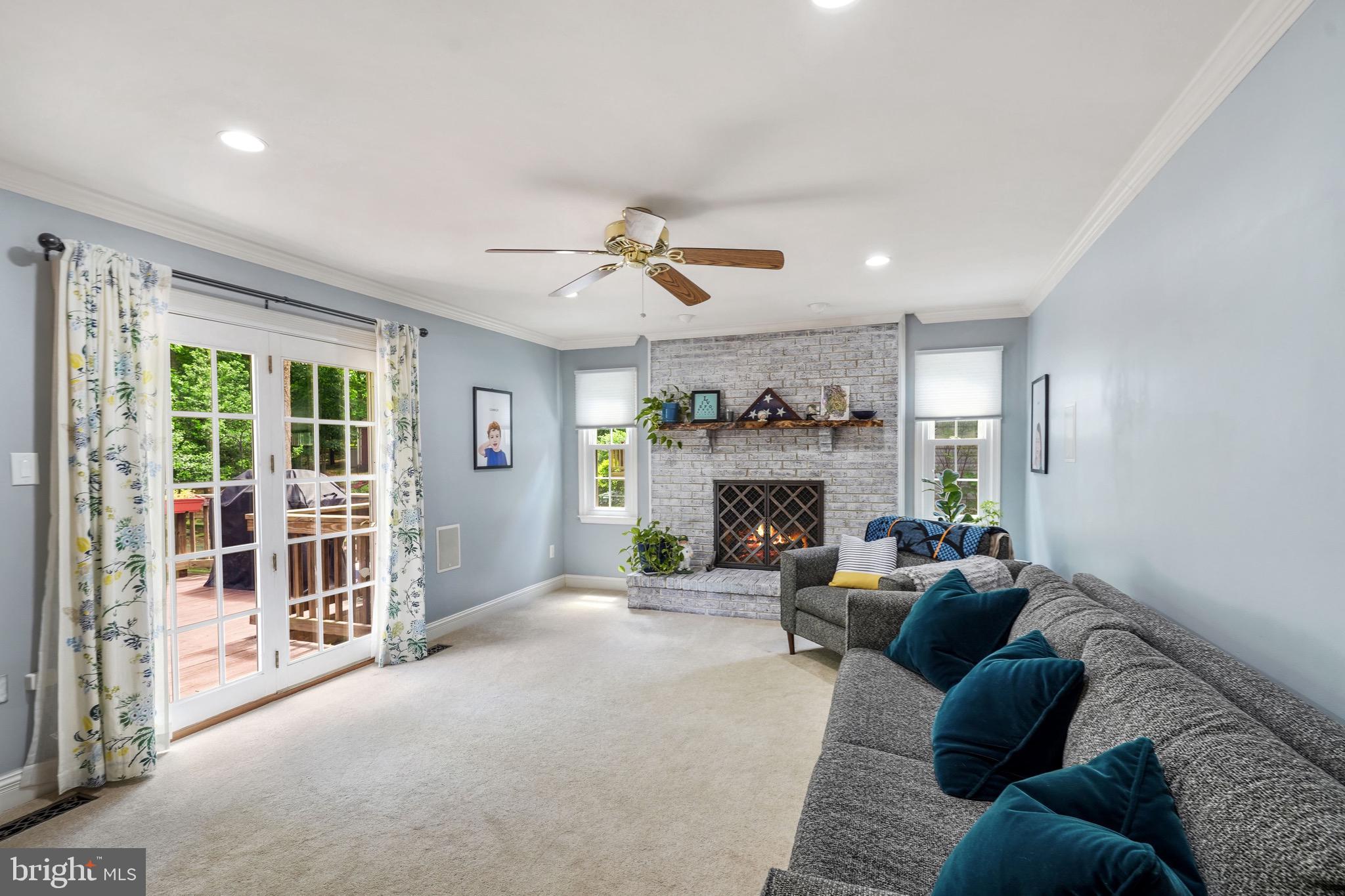 FRANKLIN GLEN - Residential