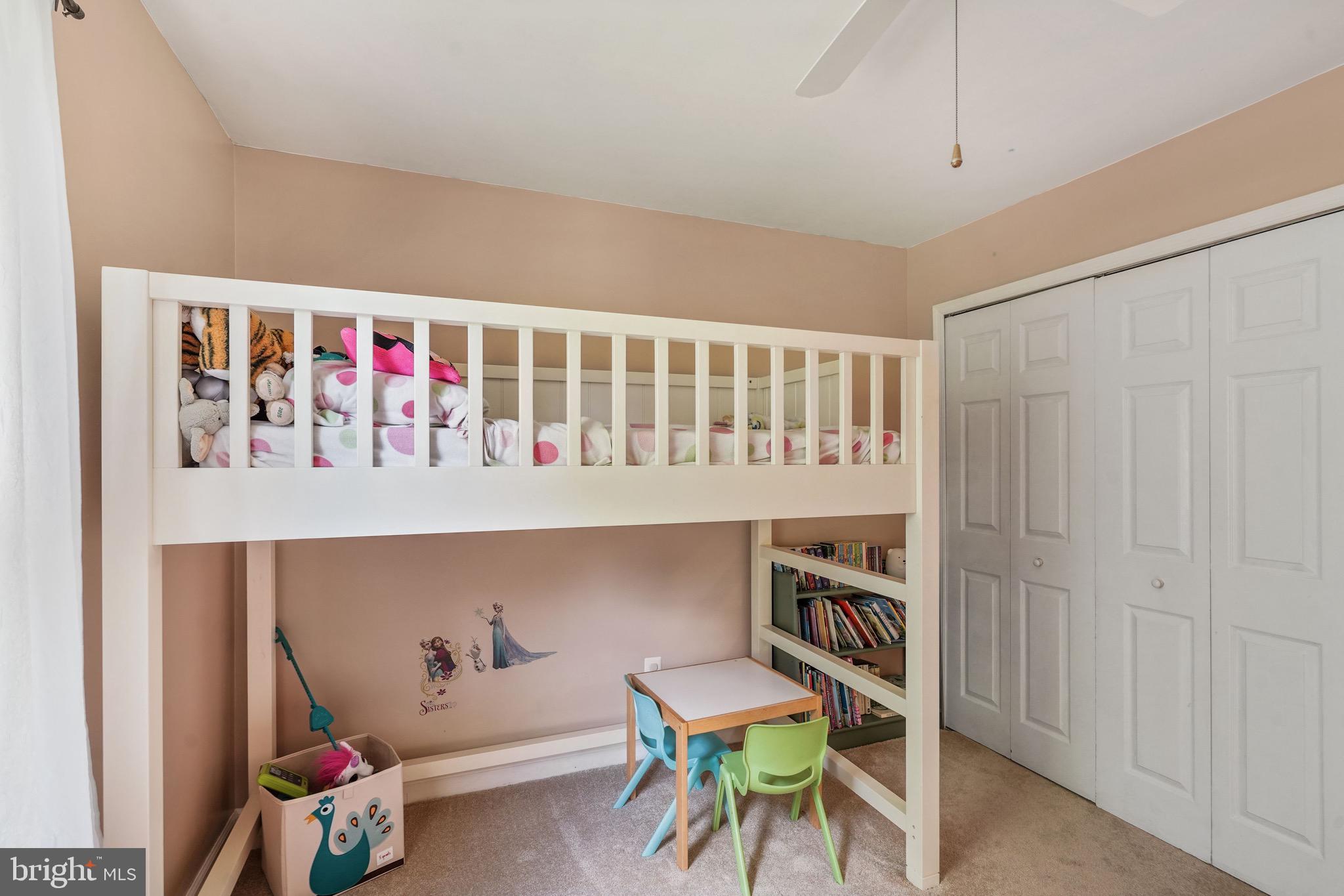 FRANKLIN GLEN - Residential