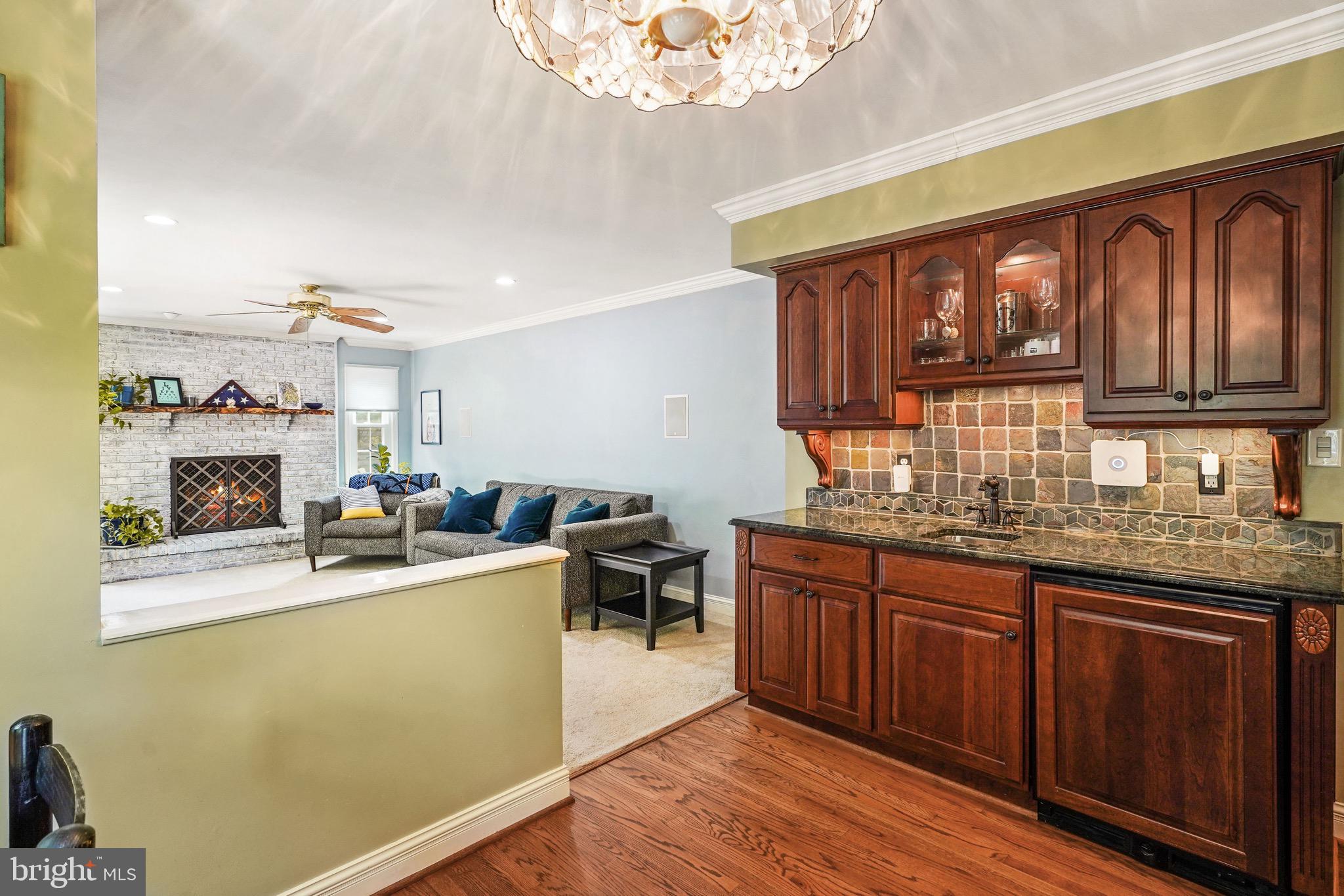 FRANKLIN GLEN - Residential