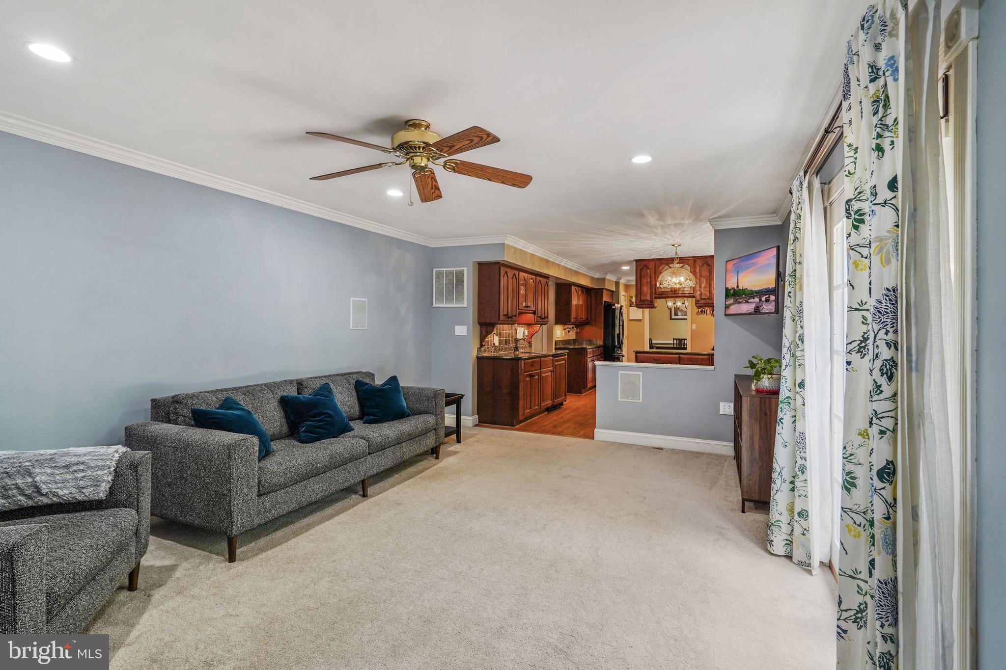 FRANKLIN GLEN - Residential