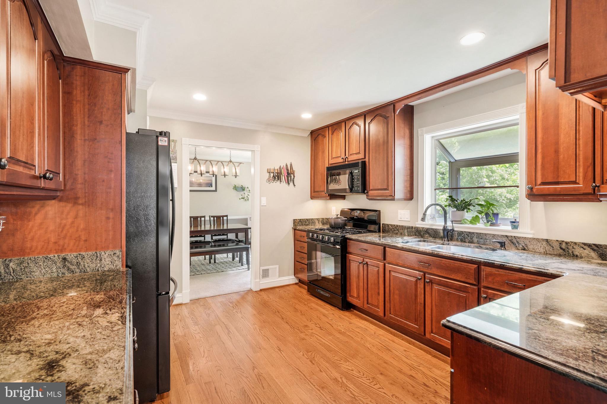 FRANKLIN GLEN - Residential