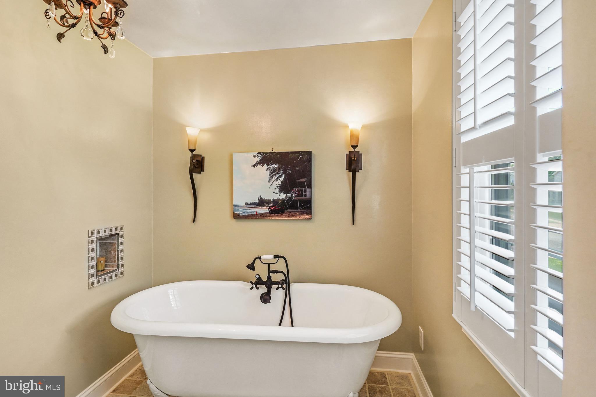 FRANKLIN GLEN - Residential