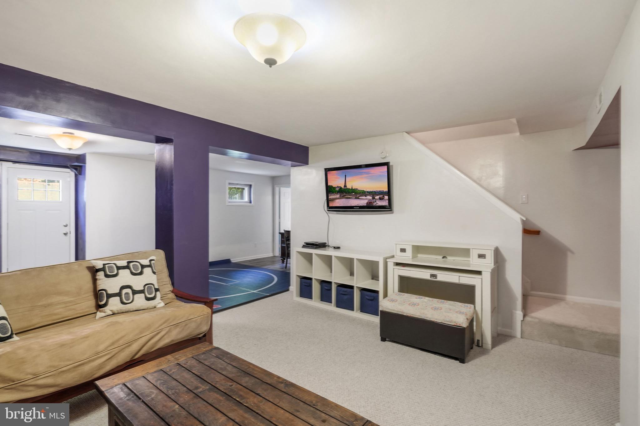 FRANKLIN GLEN - Residential