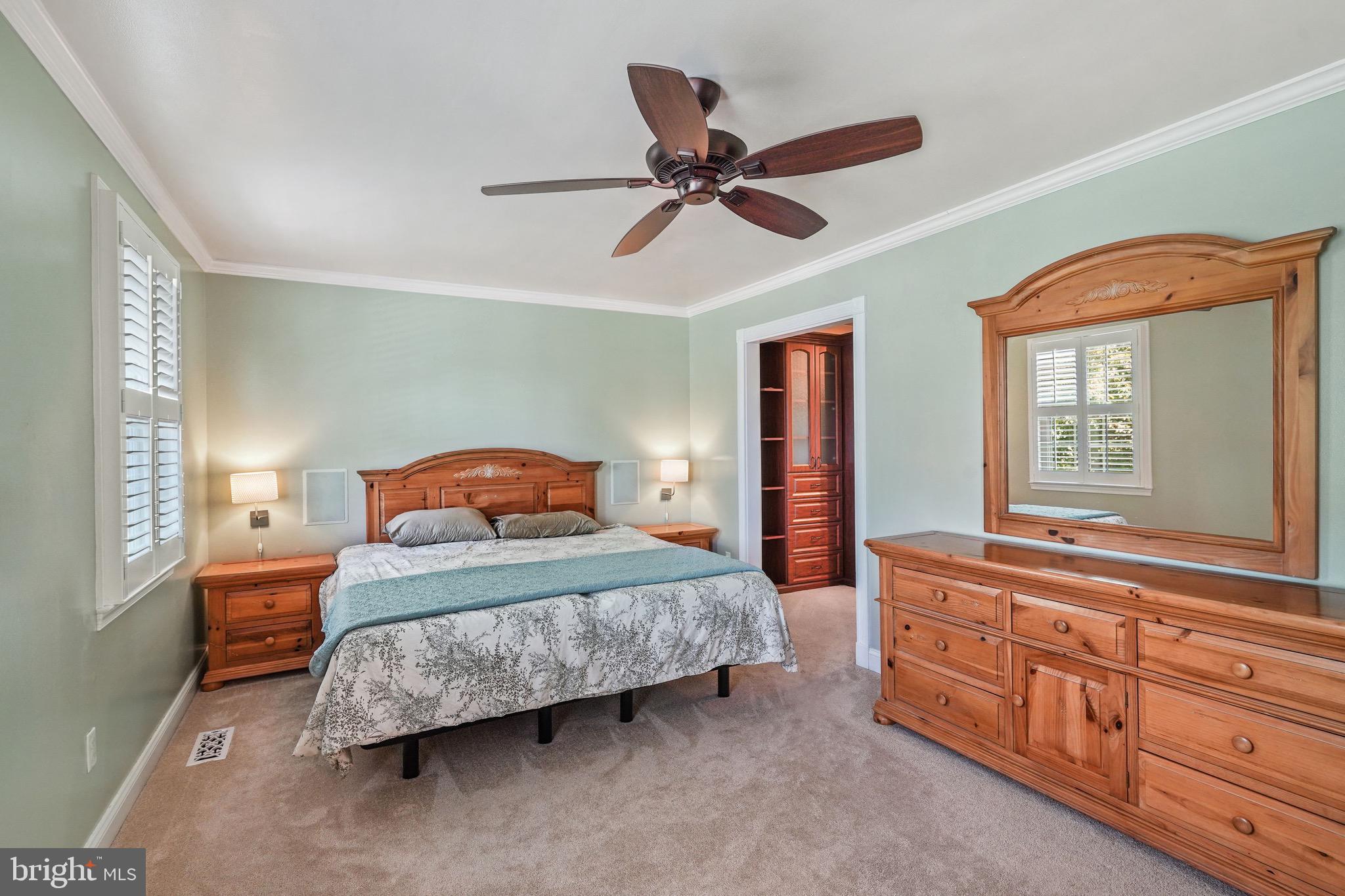 FRANKLIN GLEN - Residential