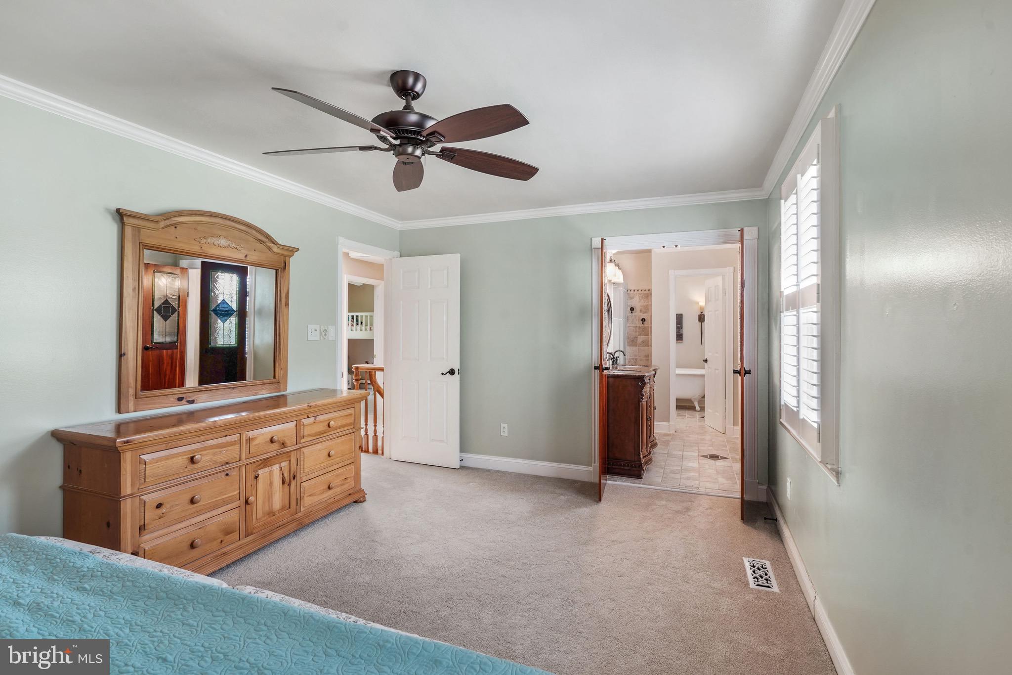 FRANKLIN GLEN - Residential