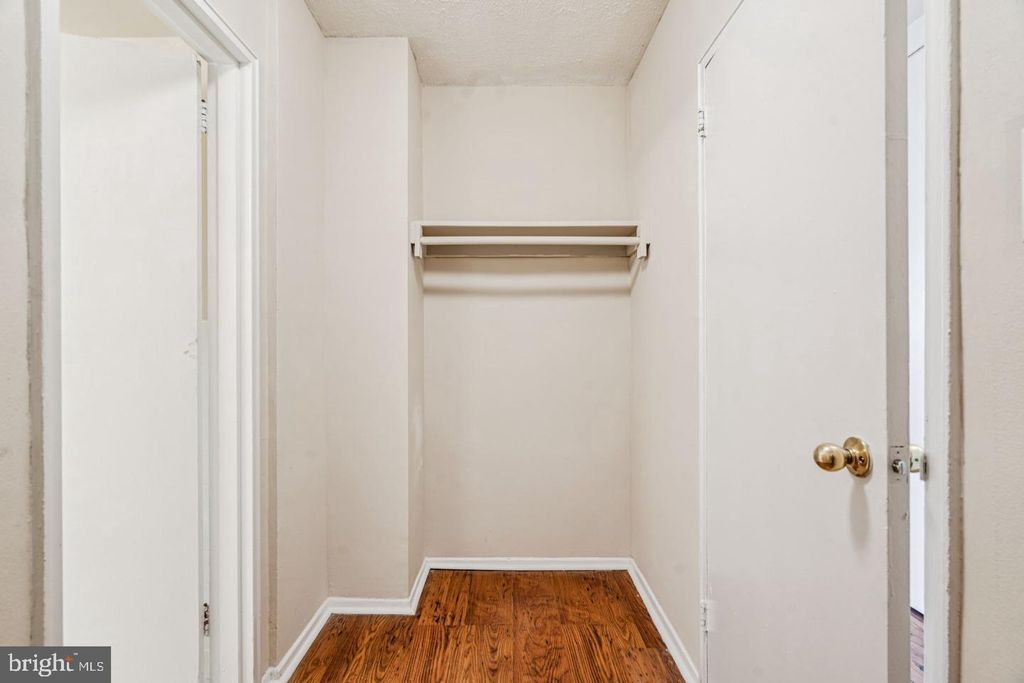Photo of 2101 Chestnut Street #1426, PHILADELPHIA, PA 19103 (MLS # PAPH2554638)