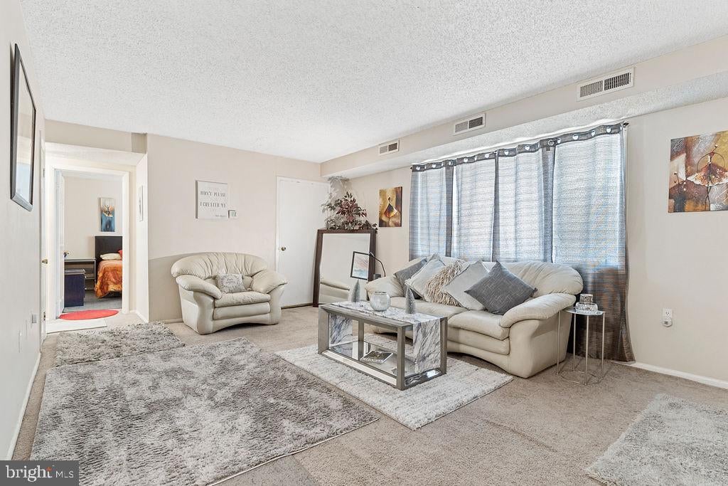 3803 SWANN ROAD 101