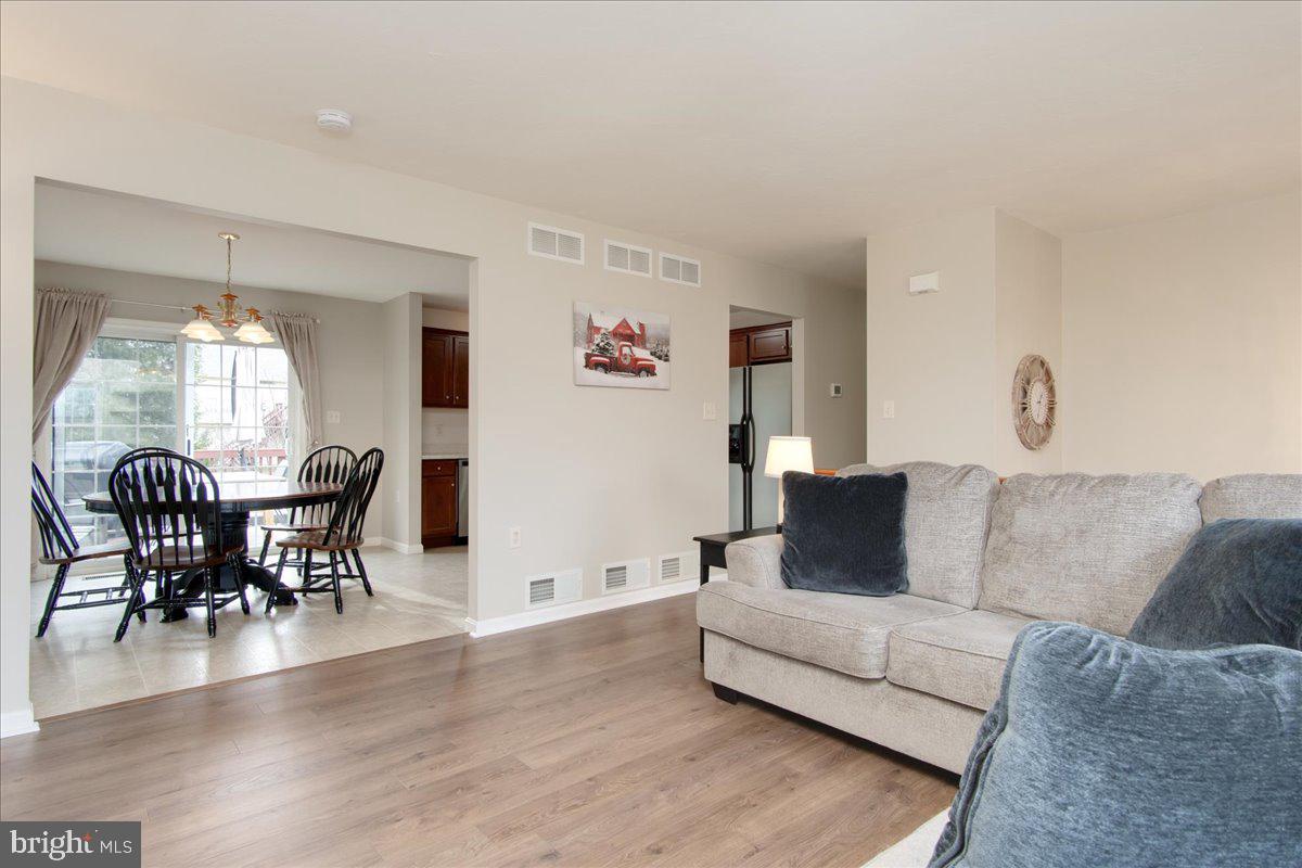 CEDARBROOK - Residential