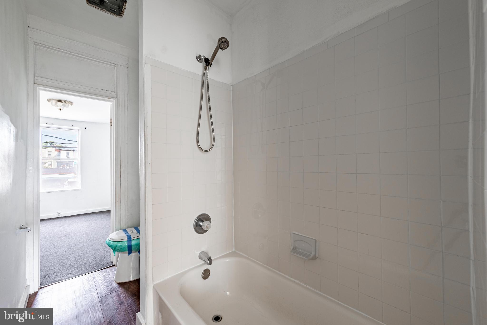 BIDDLE STREET - Residential