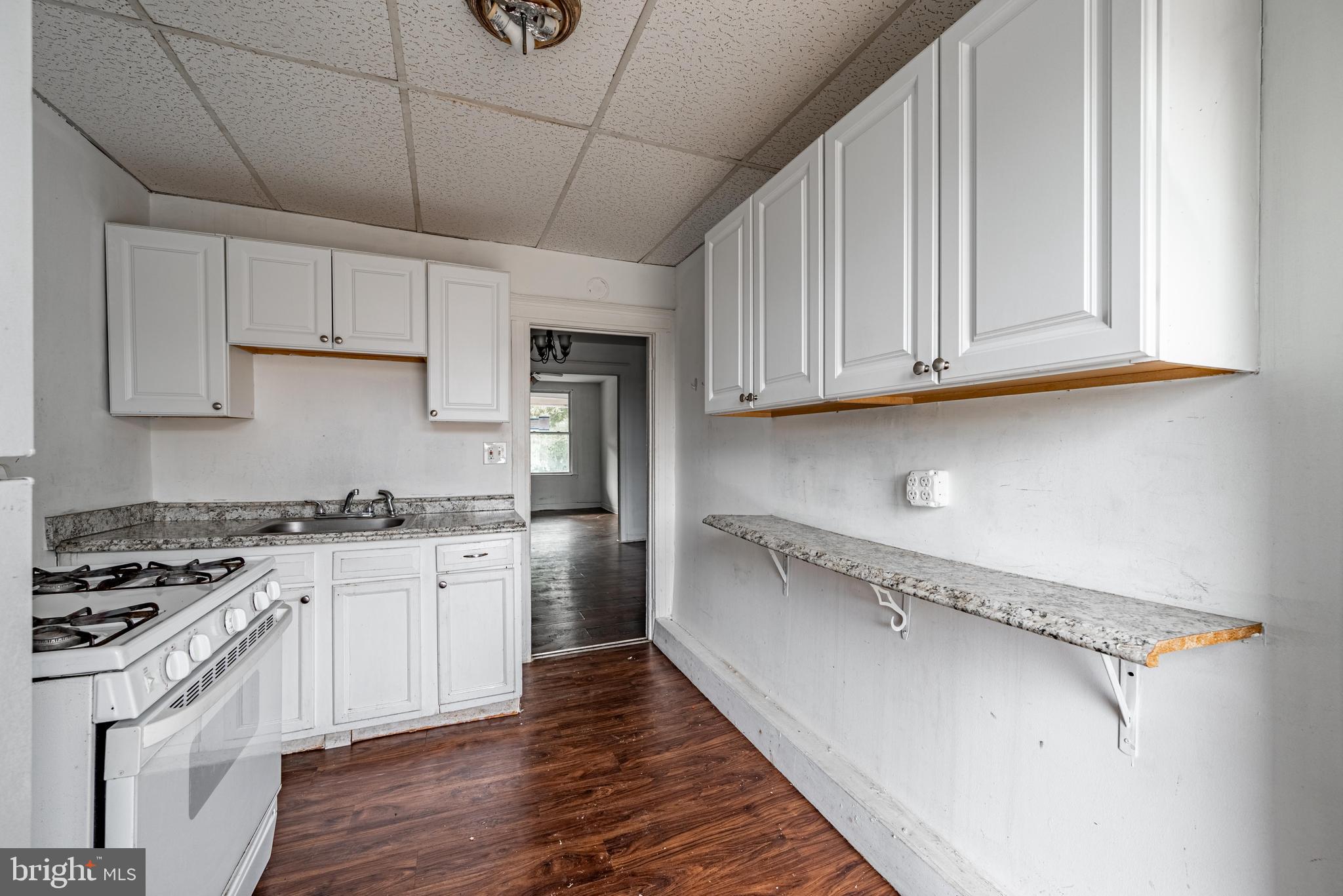 BIDDLE STREET - Residential