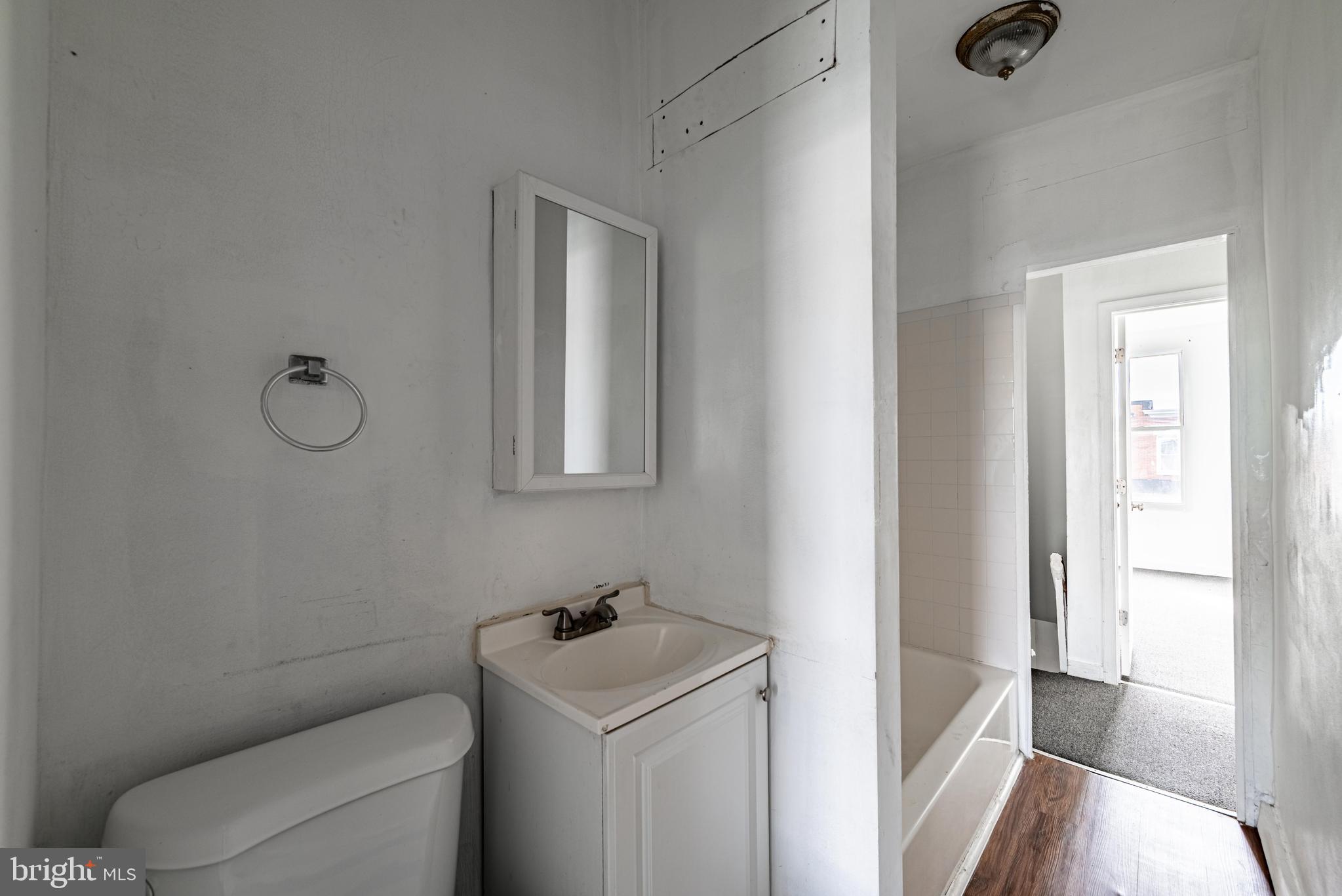 BIDDLE STREET - Residential