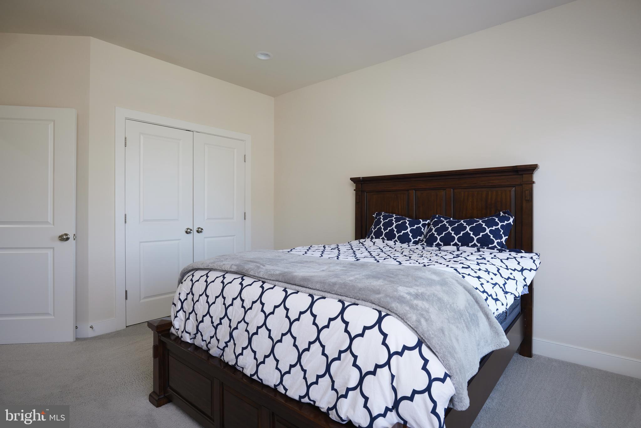 POTOMAC HIGHLANDS - Residential