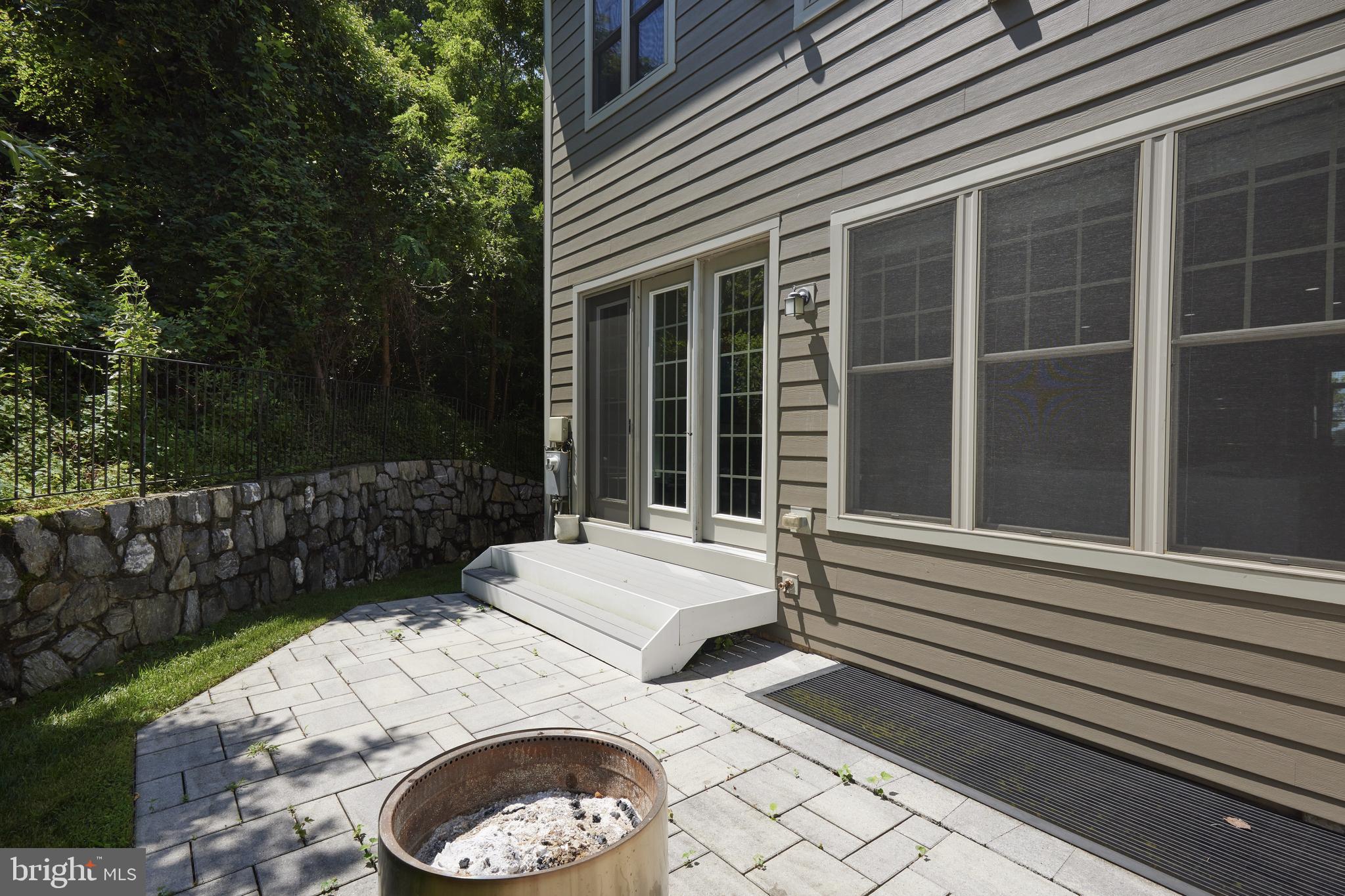 POTOMAC HIGHLANDS - Residential