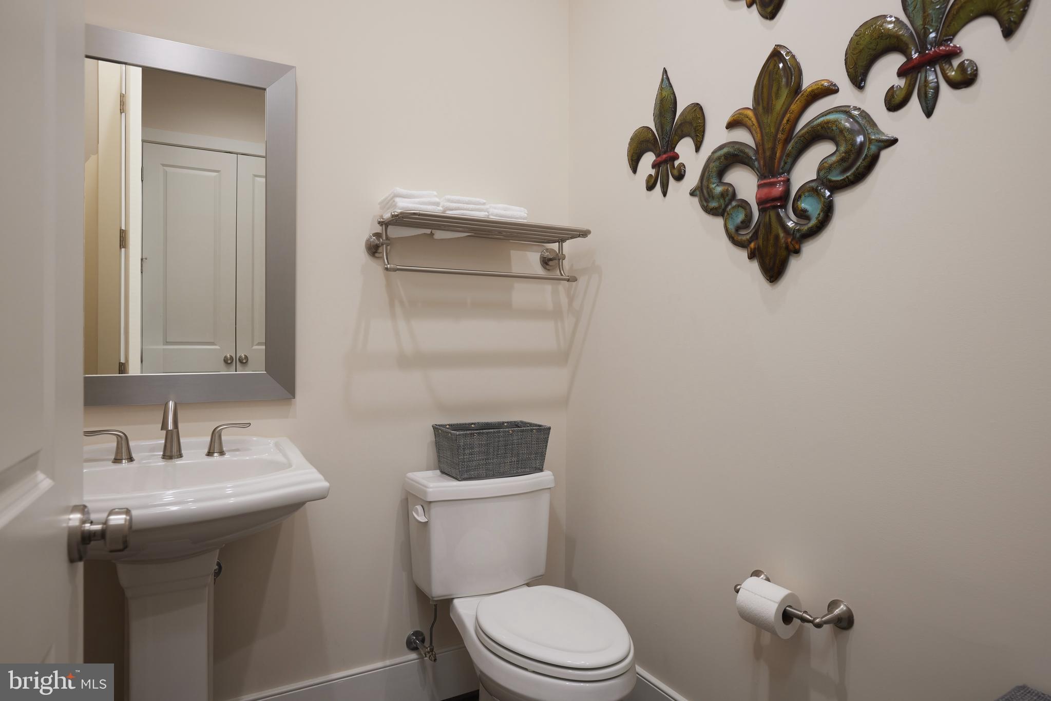 POTOMAC HIGHLANDS - Residential