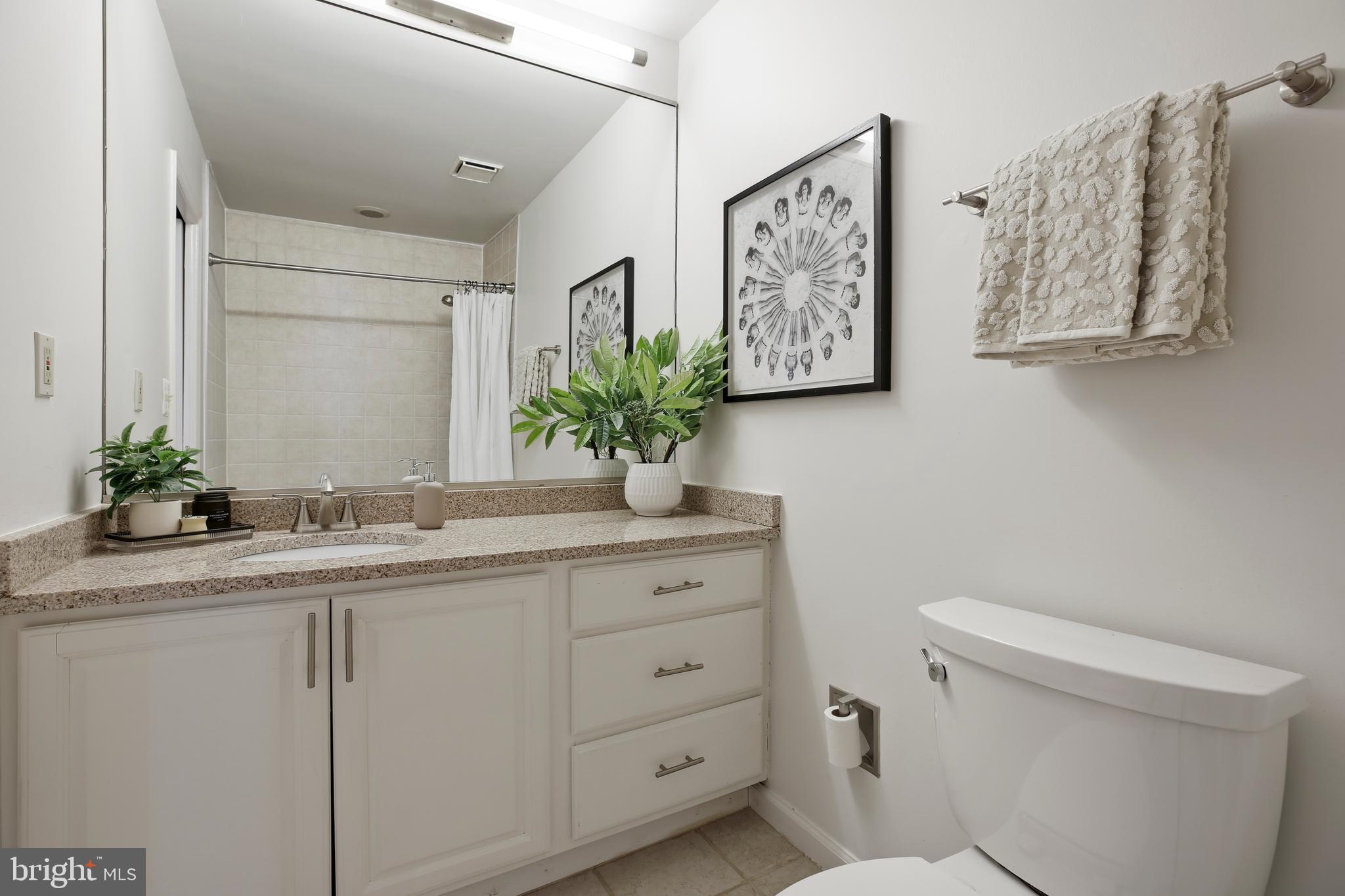 WILDWOOD MANOR - Residential